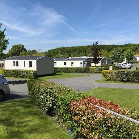 Parco vacanze Mh 200 *